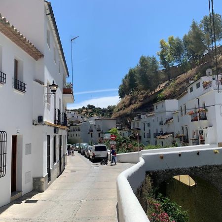 Casa Cueva El Puente Villa Setenil De Las Bodegas Bagian luar foto